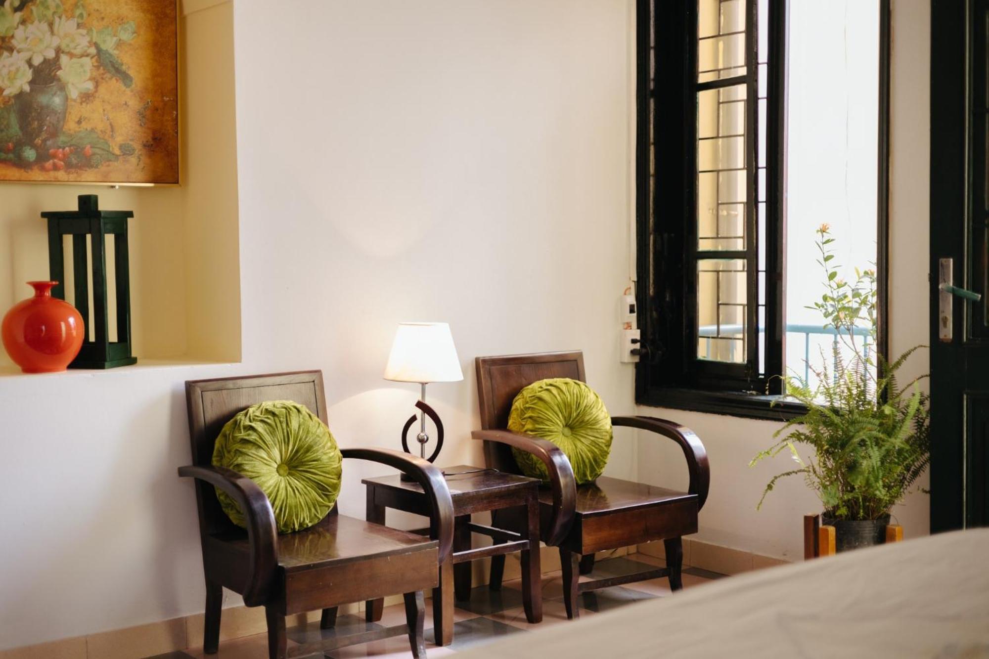 Homestay And Eggcoffee Central Hanoi Old Quarter Экстерьер фото