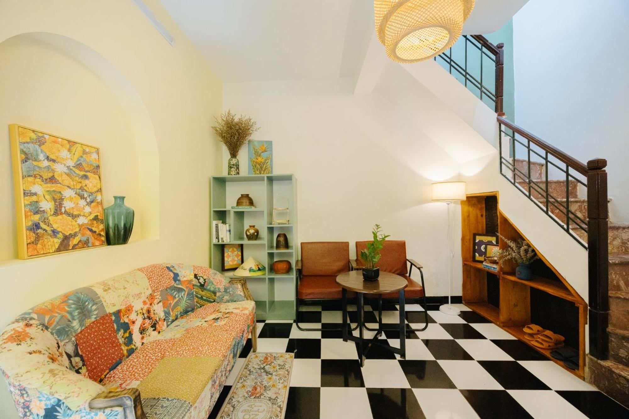 Homestay And Eggcoffee Central Hanoi Old Quarter Экстерьер фото