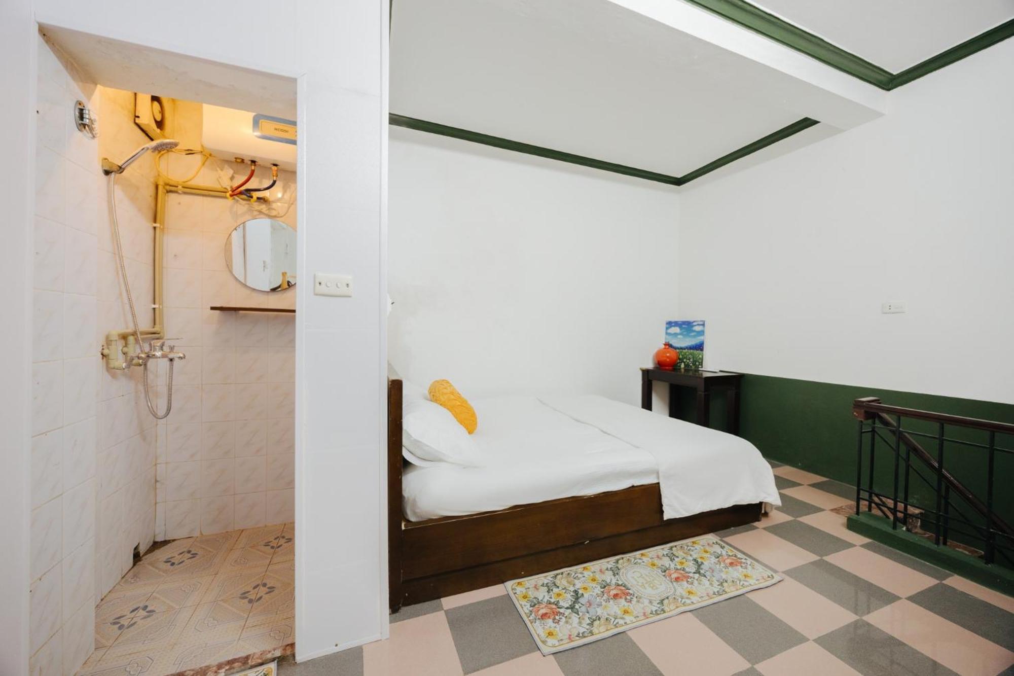 Homestay And Eggcoffee Central Hanoi Old Quarter Экстерьер фото