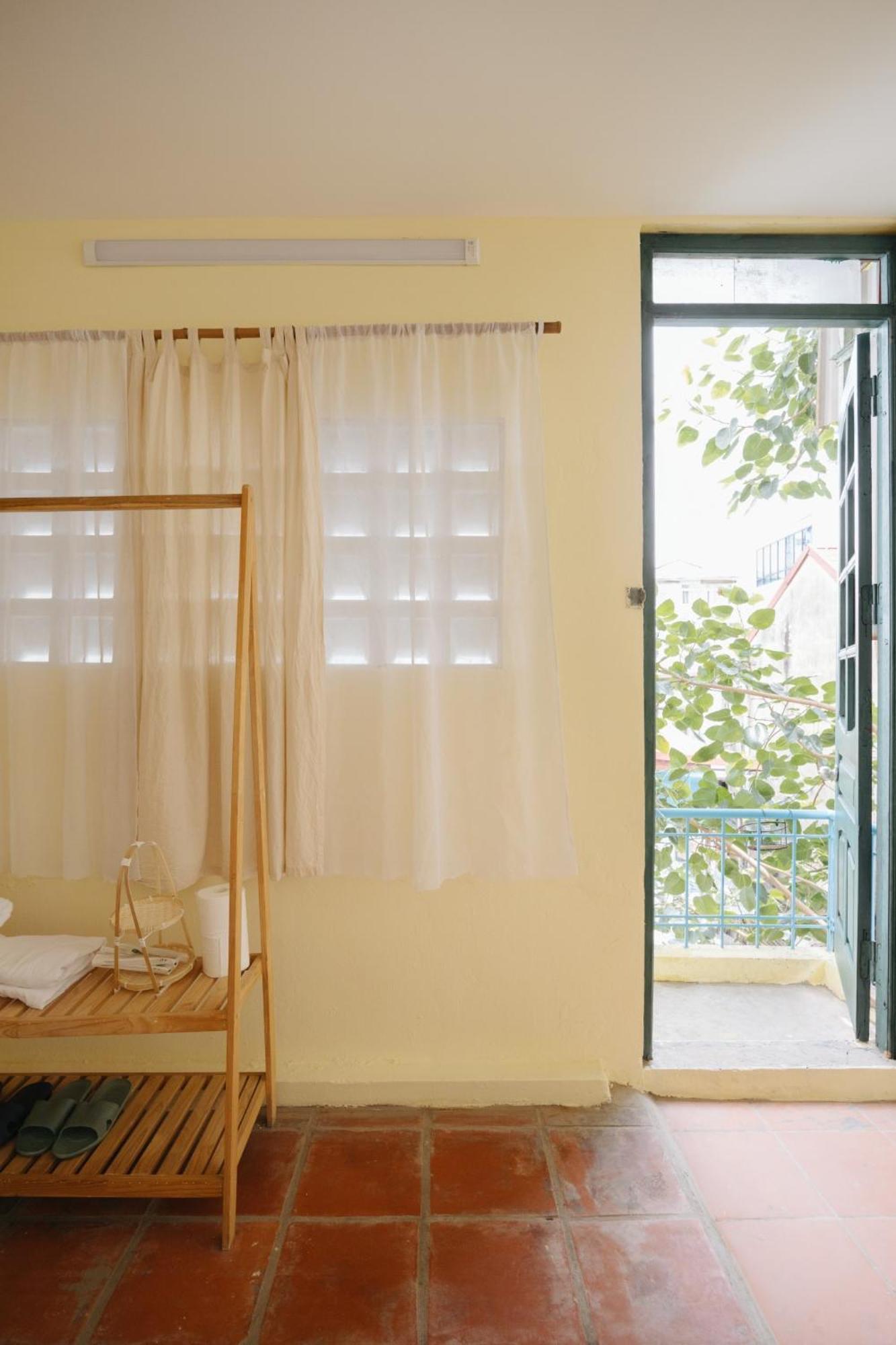 Homestay And Eggcoffee Central Hanoi Old Quarter Экстерьер фото