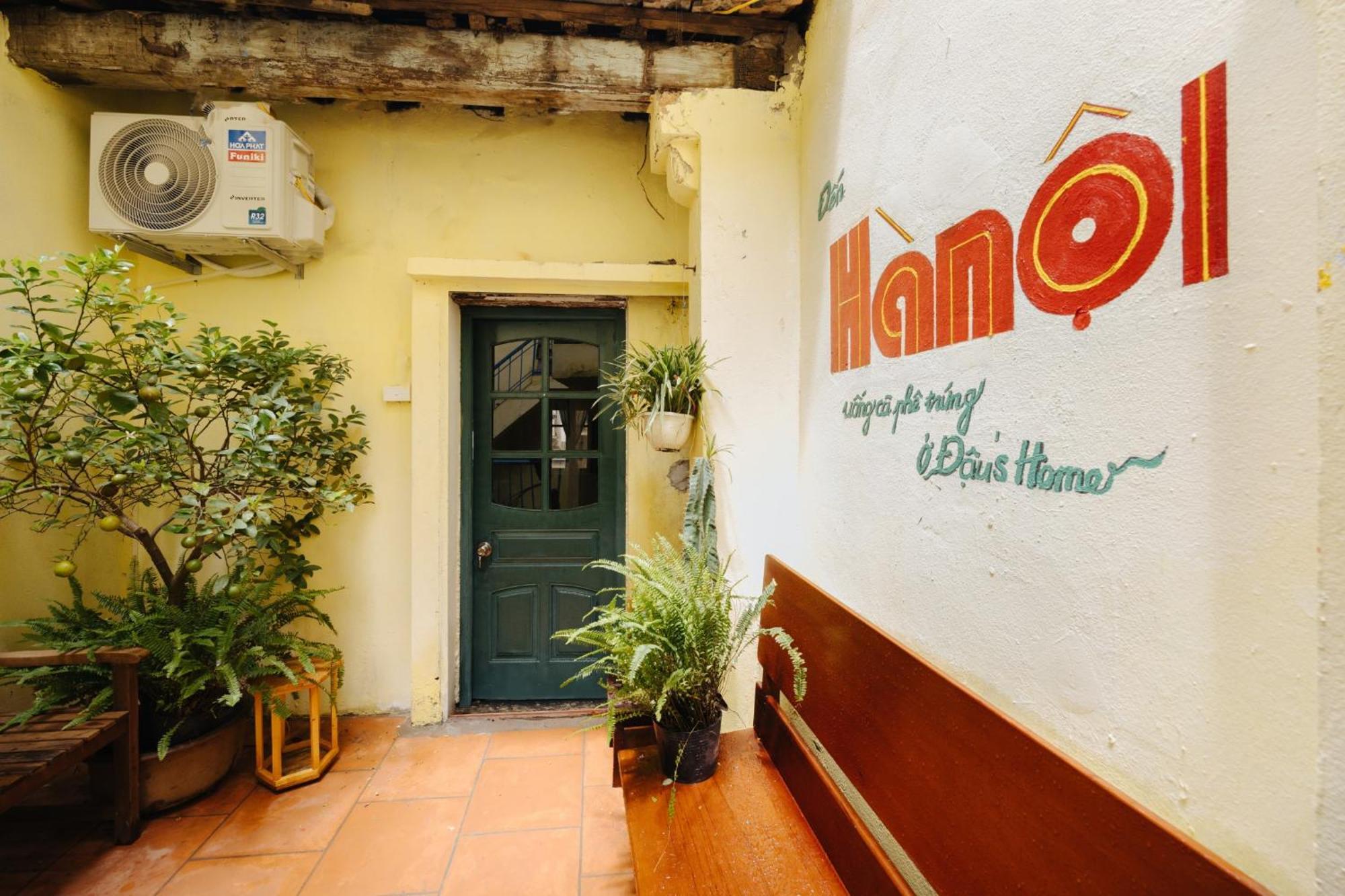 Homestay And Eggcoffee Central Hanoi Old Quarter Экстерьер фото